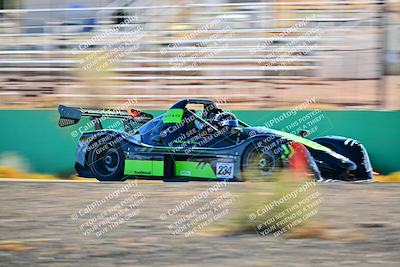 media/Oct-18-2025-Extreme Speed (Sat) [[d6d7e1fef1]]/Red-Green/